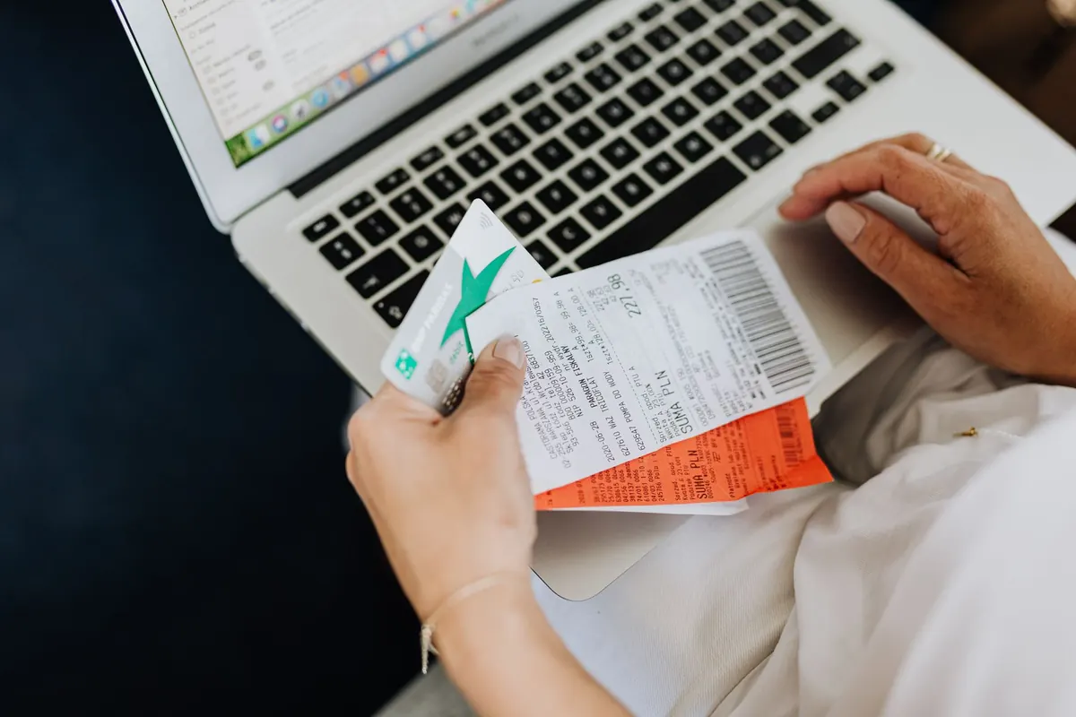 5 Common Credit Card Mistakes That Lower Your Score
